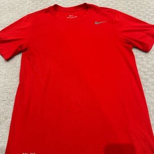 Nike men’s red dri fit size small